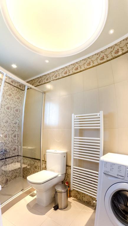 Leo - Unique Glyfada Apartment Атина Екстериор снимка