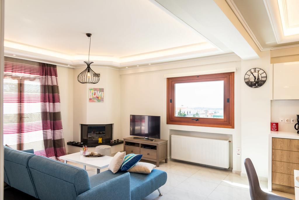 Leo - Unique Glyfada Apartment Атина Екстериор снимка